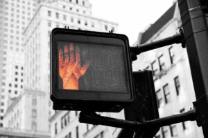 Comment fonctionne le marché noir de l’or et pourquoi l’éviter