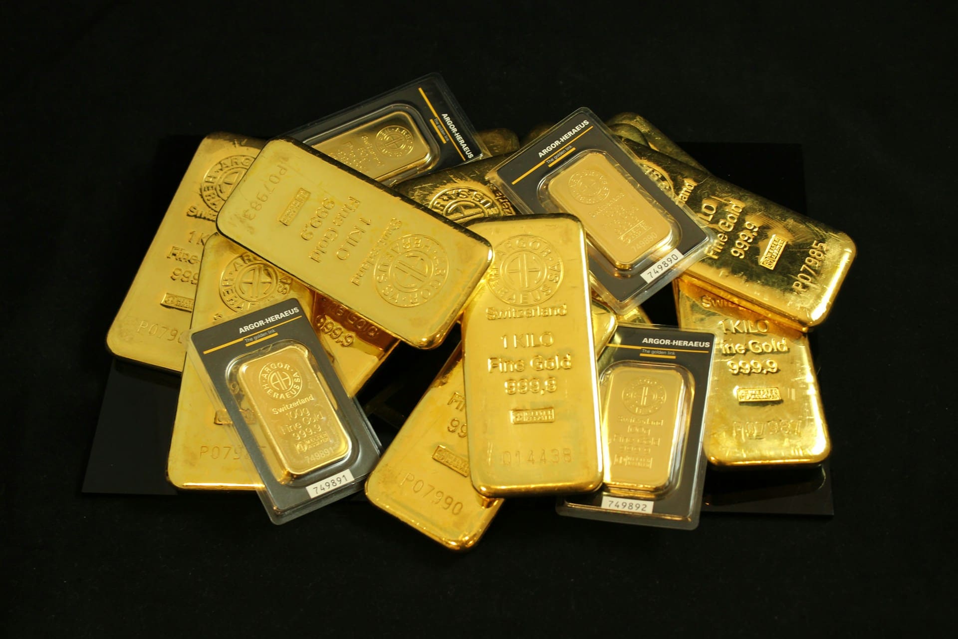 Lingotins ou pièces d’or : quel format d’or choisir pour un premier investissement ?